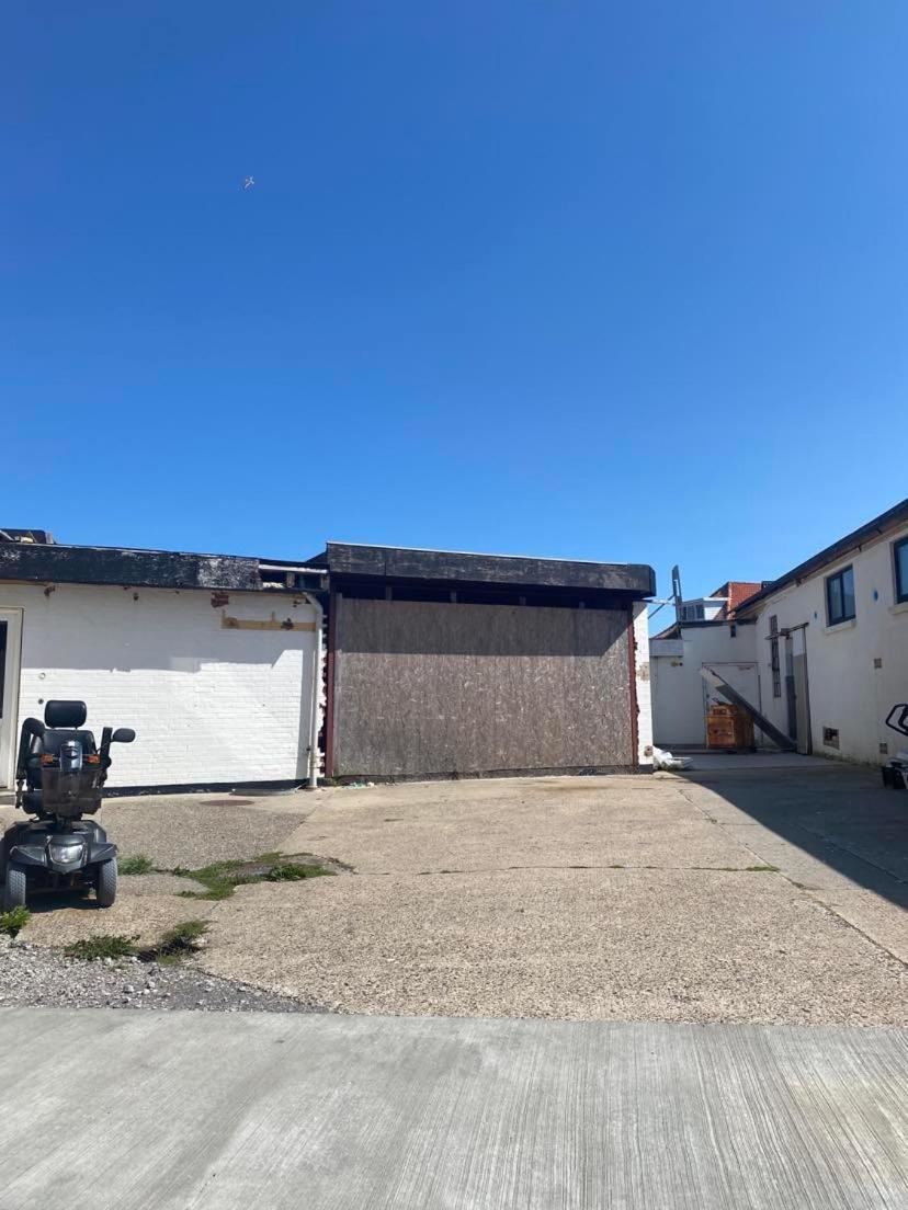 3 Vaerelses Lejlighed Taet Faergen Hirtshals Exterior photo